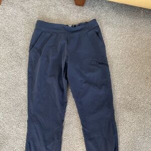 mountain hardwear womens dynama ankle  pant size med.